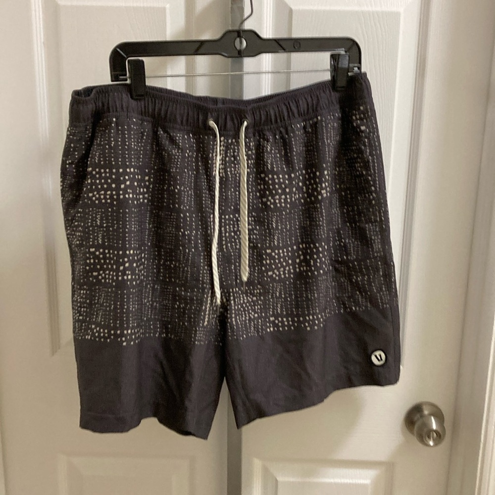 XL Vuori with Built In Briefs. NWOT